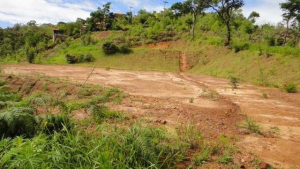 2 Lotes, Bairro Pau Arcado Condomínio Fechado, com boa localização, platô pronto - Campo Limpo Paulista - SP - Cód. 7597 - Image 3