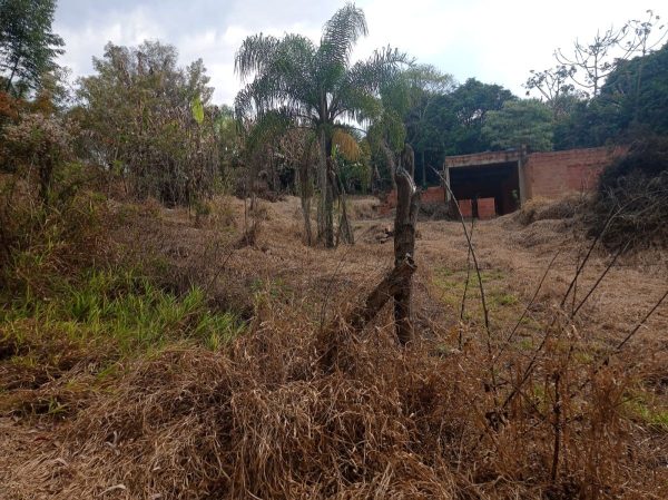 chácara com construção iniciada /aceita entrada+ parcelas/Atibaia/bairro>iara/cód.6289 - Imagem 7