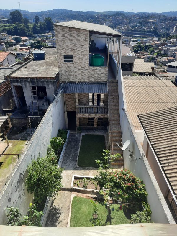 Sobrado/com Edículas/Vende ou Permuta Por Casa ou Chácara/cod.1443 - Imagem 33
