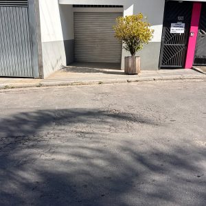 ALUGA-SE/SALÃO COMERCIAL/PARA EMPREENDEDOR/FRANCISCO MORATO/SP/A 300M² DA PREFEITURA/COD.1559